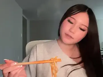 Stripchat Sex Cam of luvvivii