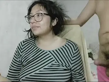 Stripchat Sex Cam of Giby_Grace