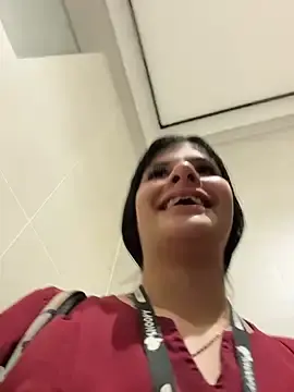 Stripchat Live Porn of Mia_Alanna