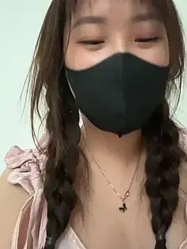 Stripchat Live Sex Cam of Be_Miuu