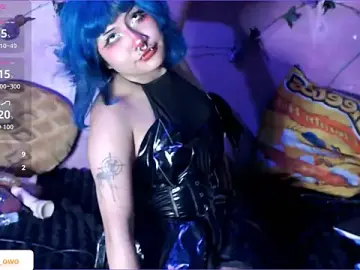 Stripchat Live Sex Cam of Sharkyu1