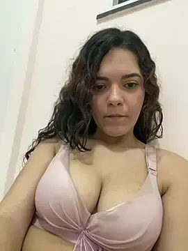 Stripchat Adult Video Chat of BranquinhaRj177