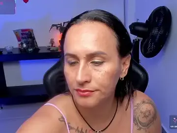Stripchat Live Sex Cam of Sara_Charmy