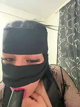 Stripchat Watch Live Sex Cams of mari_layali