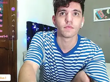 Stripchat Live Sex Cam of Matteo12_