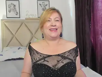 Stripchat Live Sex of MonyCassius