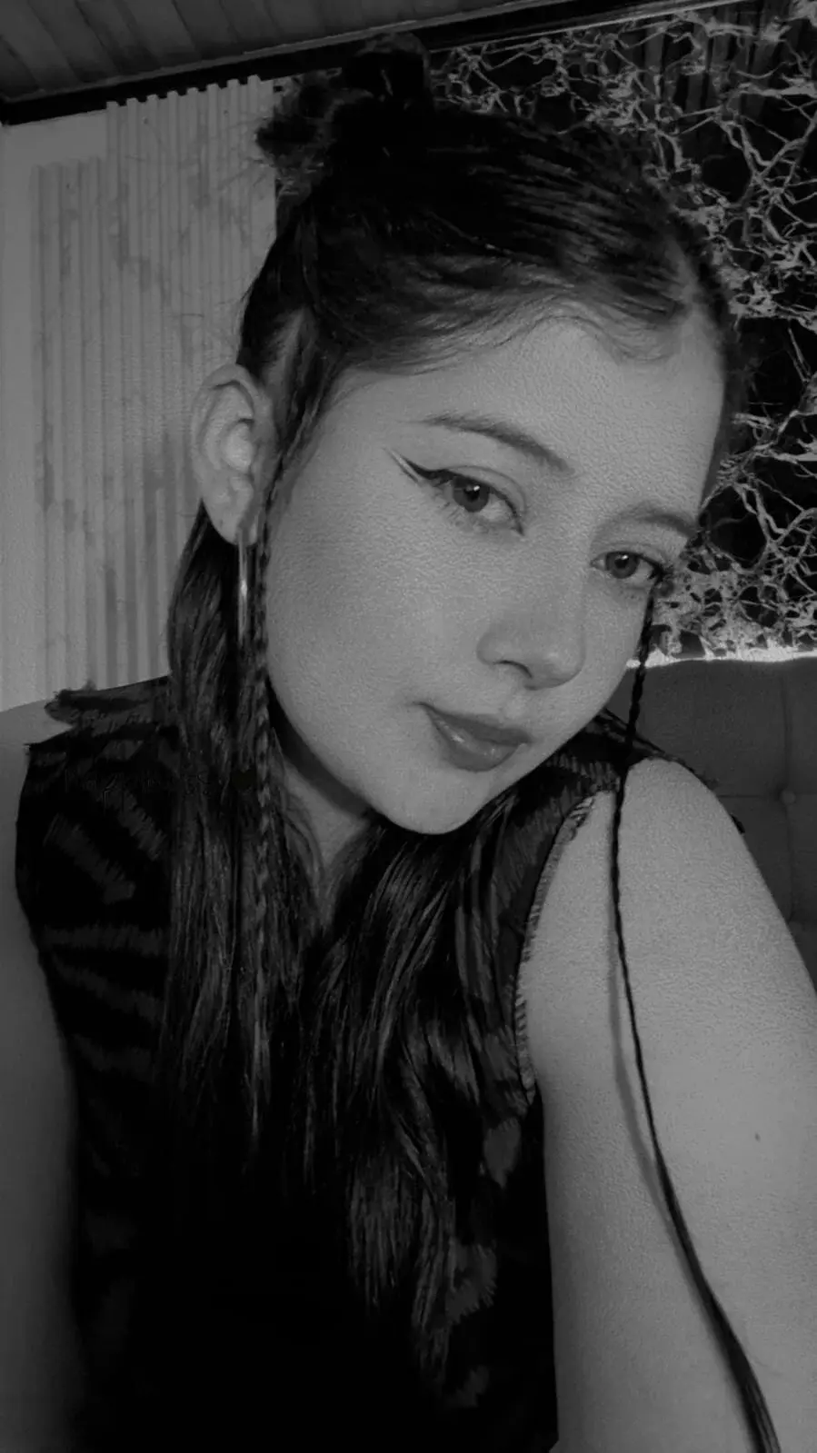 x_Adeline_