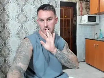 Stripchat Nude Webcam of Jonmusclemaster