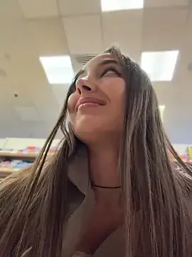 Stripchat Sex Cam of ICrazyOneIRL