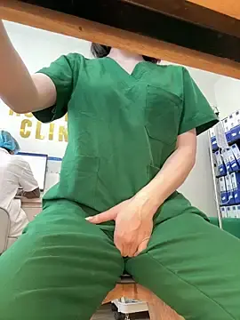 Stripchat Free Porn Cam of secretly_masturbating