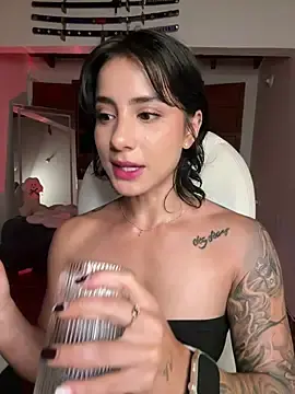 Stripchat Nude Webcam of Ale_Lewis