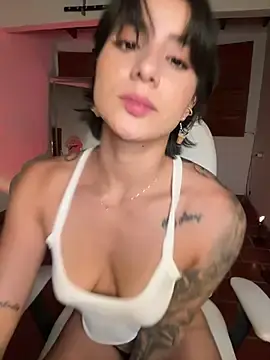 Stripchat Best Webcam of Ale_Lewis