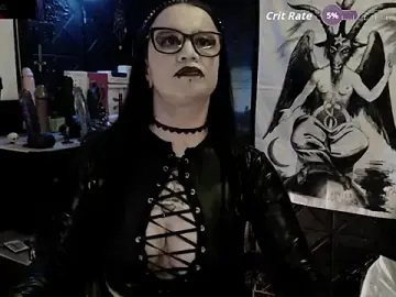 Stripchat Live Sex of Evil_Queen_666