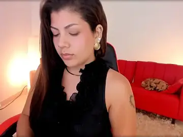 Stripchat Adult Webcam of LucianaVisconti_