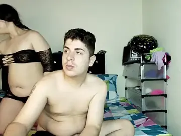 Stripchat Free Porn Cam of Kymberlyandlucas2