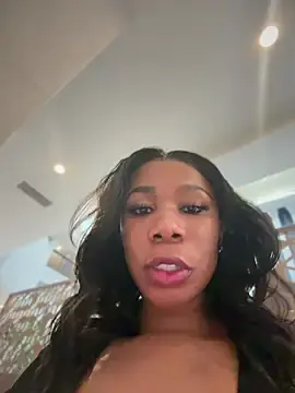 Stripchat Adult Video Chat of Belle___