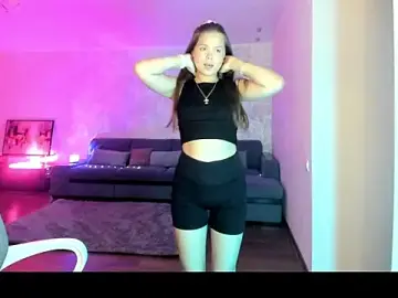 Stripchat Best live sex cam show of Kira_love_81