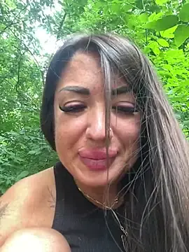 Stripchat Adult Video Chat of RuslanaXX