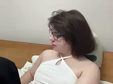 Stripchat Watch Live Sex Cams of DelphiaBojko