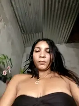 Stripchat Live Sex Cam of chikivivi-