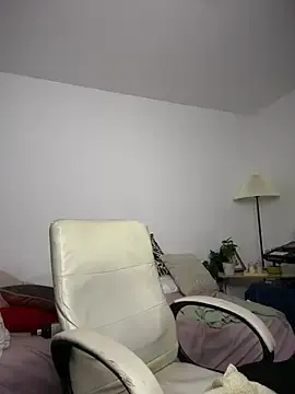 Stripchat Best Webcam of horny_roomiess