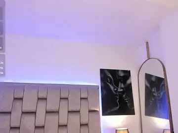 Stripchat Live Sex Cam of Nikki_Benz18