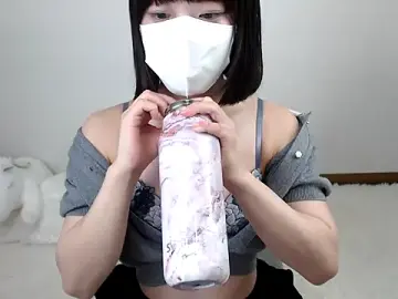 Stripchat Adult Webcam of mi_v