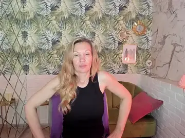 Stripchat Sex Cam of NancyGrace