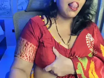 Stripchat Live Sex Cam of tarivishu11