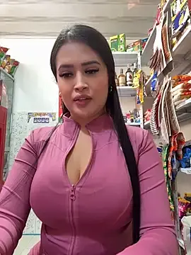 Stripchat Best Webcam of Sara_fun