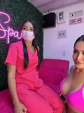 Stripchat Live Sex Cam of Sara_fun