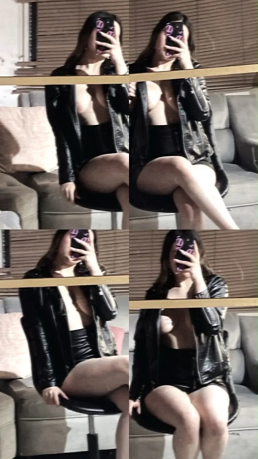 ValleriePink_