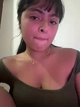 Stripchat Adult Webcam of canelareina