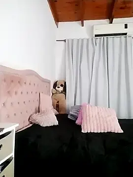 Stripchat Free Live Porn of anaen4mmm