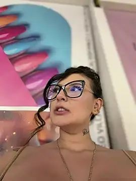 Stripchat Adult Webcams of GabyMejiaa