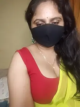 Stripchat Adult Webcam of Sravvi499