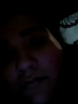 Stripchat Sex Cam of RosarioHeartPower