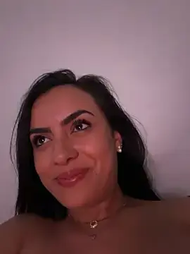 Stripchat Nude Webcam of Elyza_Ibarra