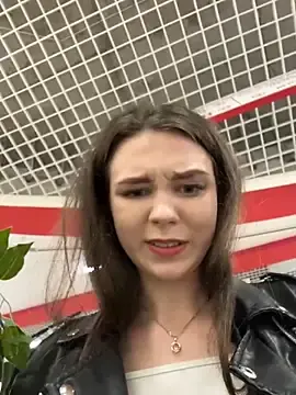 Stripchat Live Sex Cam of Ttixmila