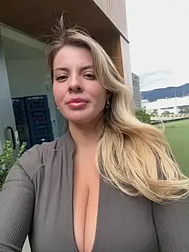 Stripchat Sex Cam of jordynjace