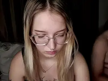 Stripchat Best live sex cam show of JulieannWiklund