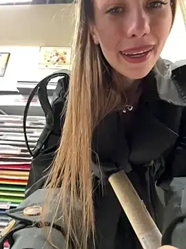 Stripchat Live Sex of Olivia_Jemison