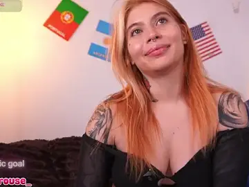 Stripchat Live Porn of YunoRose_