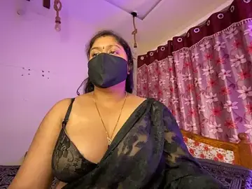 Stripchat Live Sex Cam of LouleyRanii_Telugu