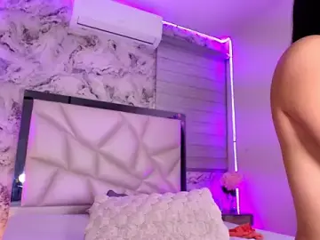 Stripchat Live Sex Cam of kendal_rossi