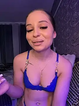 Stripchat Adult Video Chat of Olivia_Noor