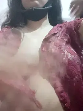 Stripchat Live Sex Cam of miss_Rani_3202