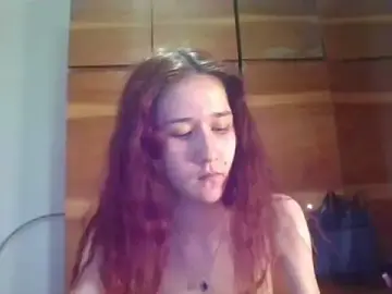 Stripchat Sex Chat of NickiKisinger