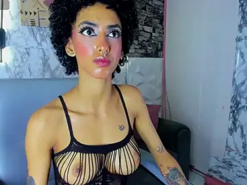 Stripchat Live Sex Cam of Queen_Cuarxxo