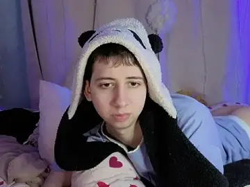 Stripchat Live Sex Cam of Timothy_Fox